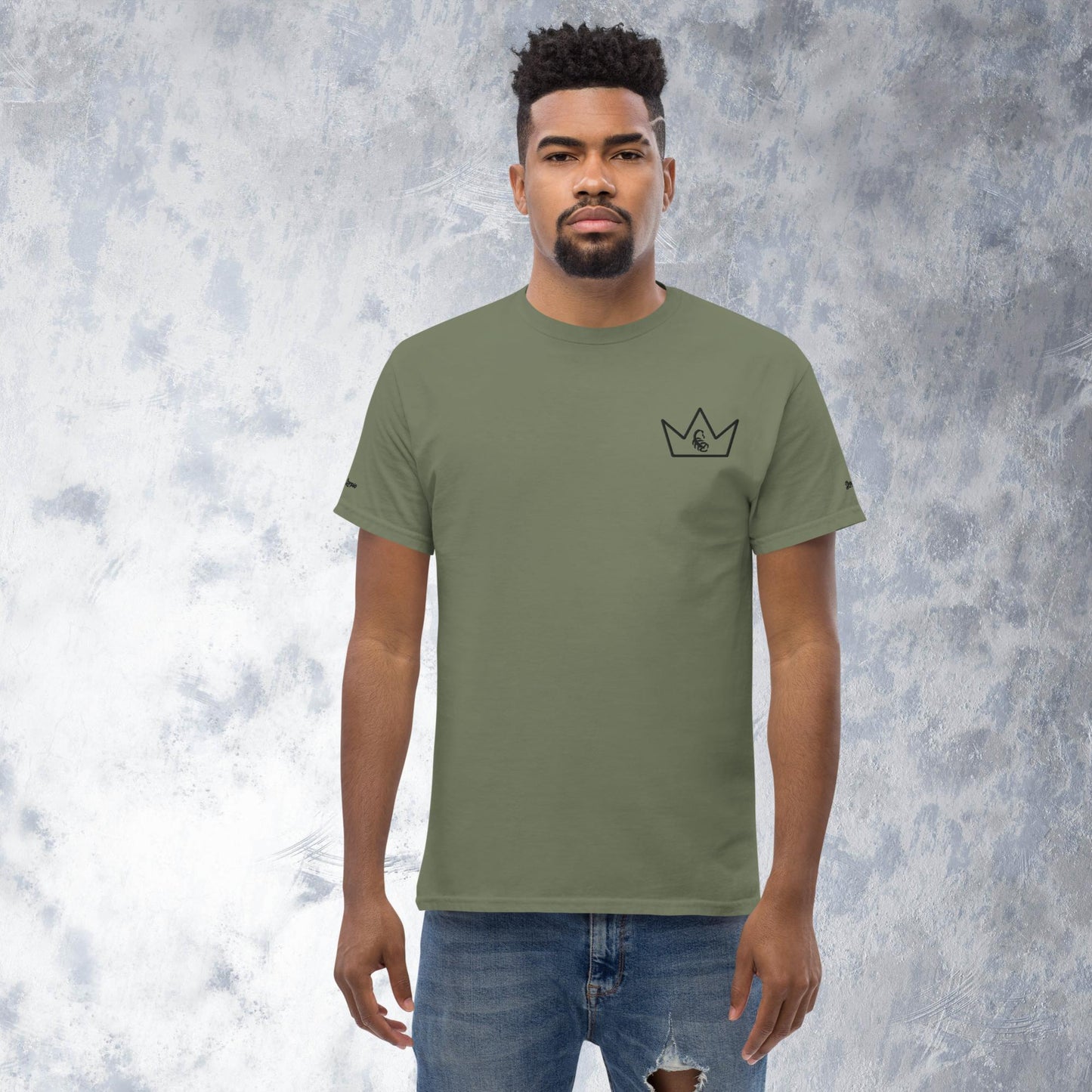 Born Royal T-shirt